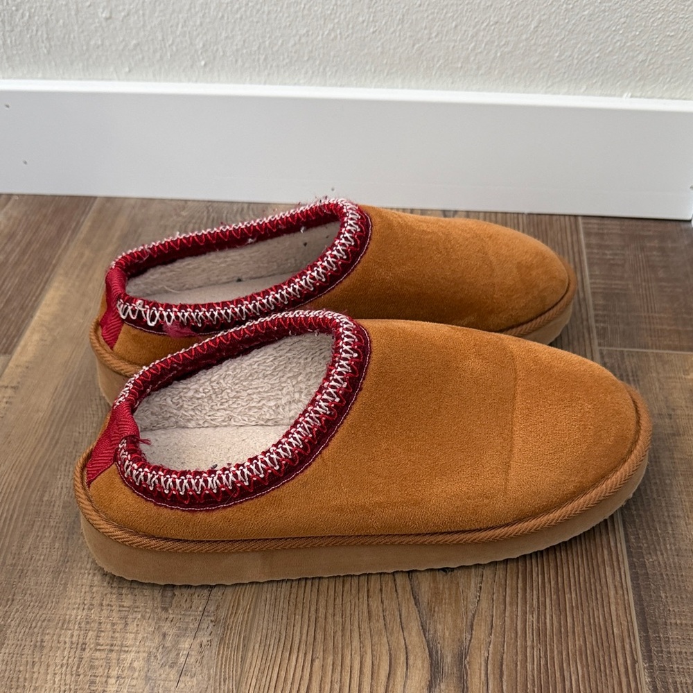 Cozy Slip-On Suede Slippers with Red Trim